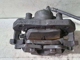 суппорт передний правый Peugeot Traveller 2016