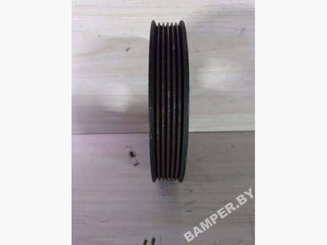 шкив коленвала Hyundai Trajet 1 поколение 2004, 2.0 л., CRDi, дизель - фото №1