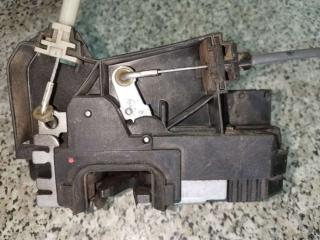 замок двери передней правой Opel Zafira 1 поколение (A) [рестайлинг] 2004, 2.0 л., TDi, дизель, хетчбэк 5 дв.