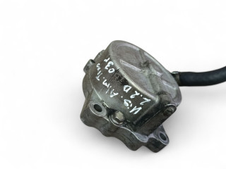 насос вакуумный Nissan Almera Tino V10 2003, 2.2 л., дизель