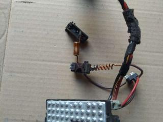 сопротивление печки BMW 5 серия E60/E61 2003, 3.0 л., дизель, седан