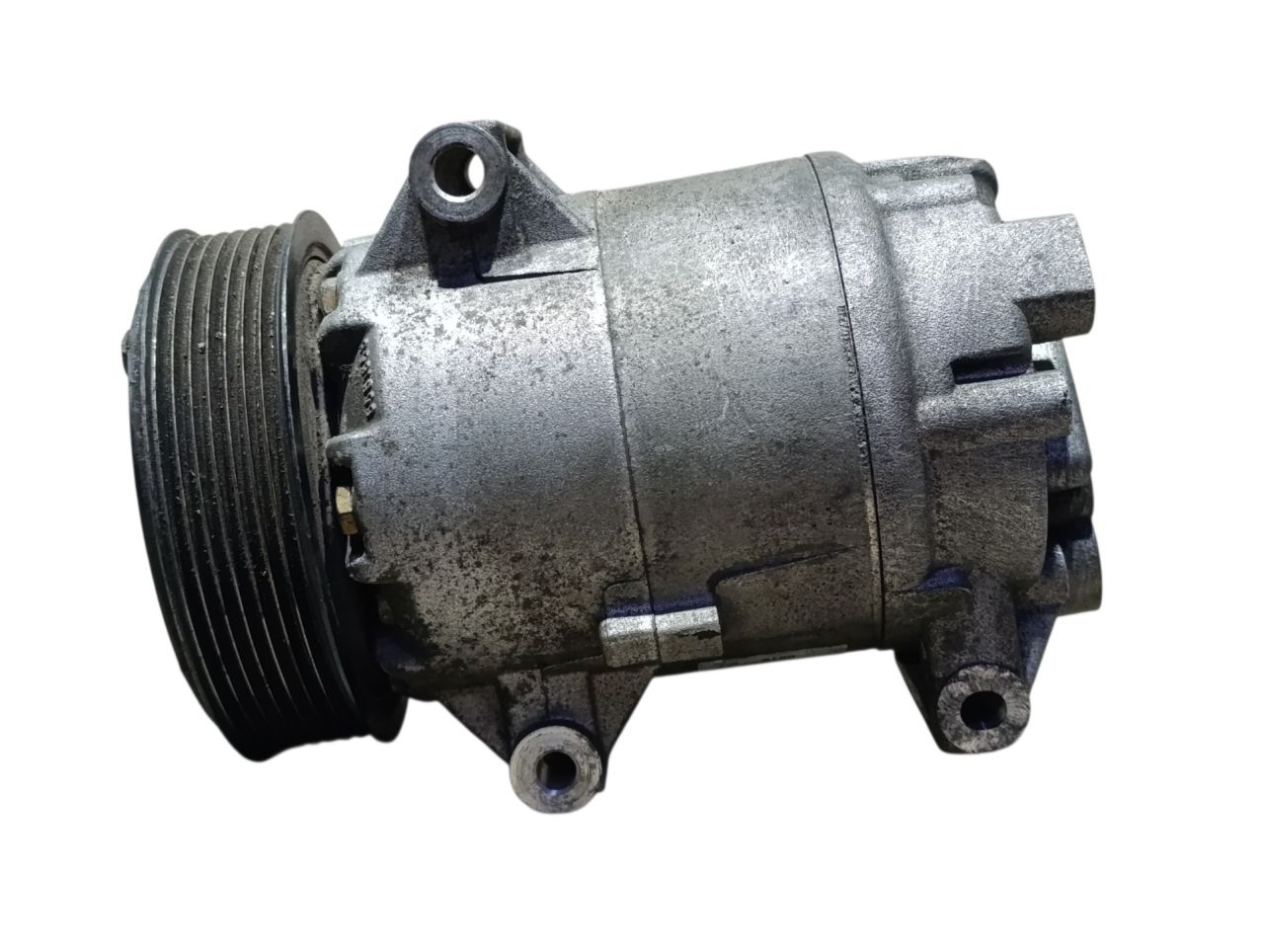 компрессор кондиционера Renault Scenic 2 поколение 2004, 2.0 л., бензин - фото №1