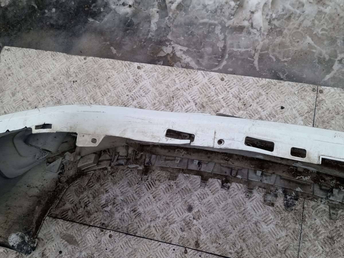 бампер передний Renault Trafic 3 поколение 2015 - фото №1