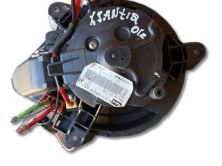 моторчик печки Citroen Xantia 1 поколение [рестайлинг] 2001