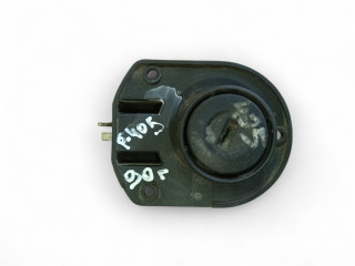 Личинка замка крышки багажника Peugeot 405 1 поколение 1990