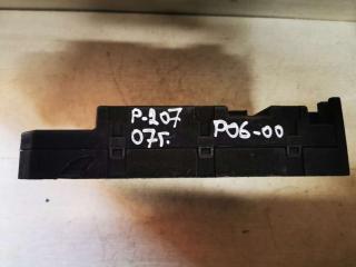 блок предохранителей Peugeot 207 1 поколение 2007