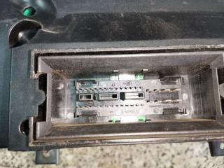 щиток приборов (приборная панель) Volkswagen Caddy 2 поколение 2004, 2.0 л., дизель, фургон