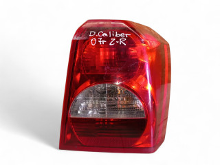 фонарь задний правый Dodge Caliber 1 поколение 2007
