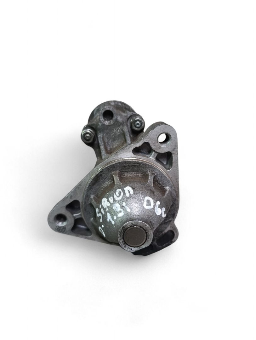 стартер Daihatsu Sirion 2 поколение M300 2006, 1.3 л., бензин - фото №1