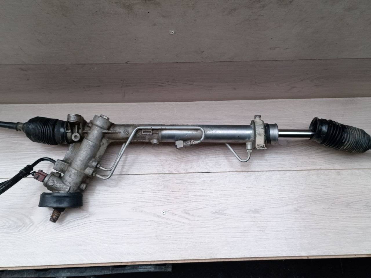 рулевая рейка Volkswagen Polo 4 поколение 2004 - фото №1
