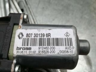 стеклоподъемник передний правый Renault Clio 2 поколение [2-й рестайлинг] 2005, 1.5 л., дизель, хетчбэк 5 дв.