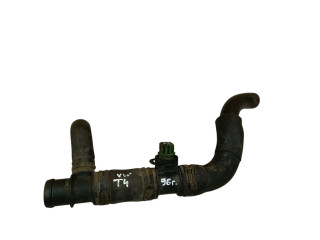 фланец (тройник) системы охлаждения Volkswagen Transporter T4 1996