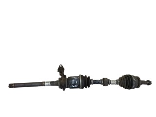 полуось передняя правая (приводной вал, ШРУС) Hyundai Santa Fe 2 поколение (CM) 2008, 2.2 л., дизель