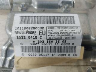 подушка безопасности коленная Mercedes-Benz C-Класс W203/S203/CL203 [рестайлинг] 2005