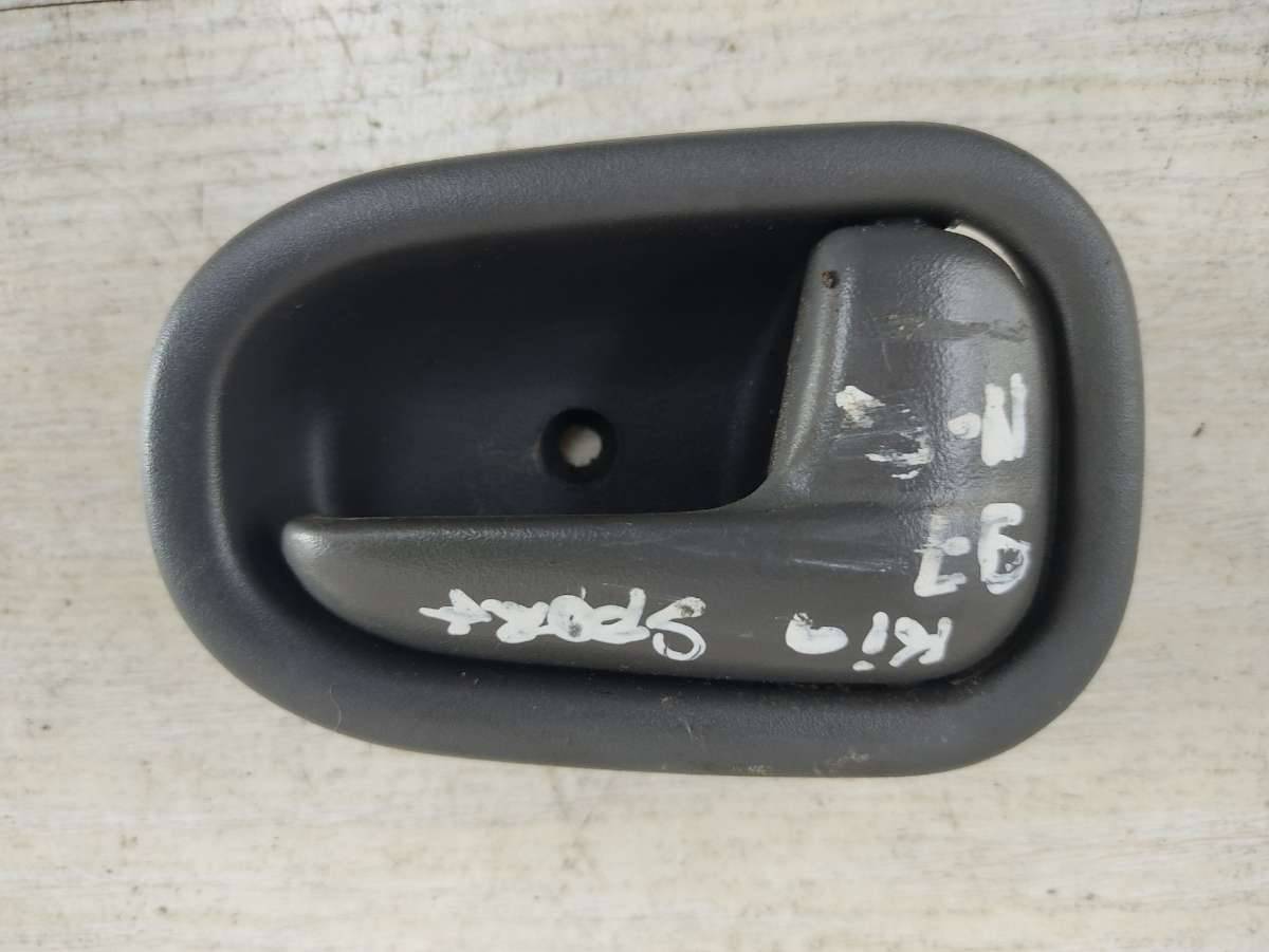 ручка внутренняя передняя правая Kia Sportage 1 поколение 1997 - фото №1