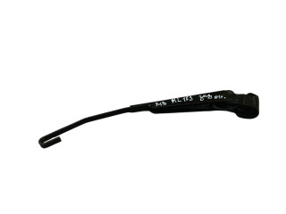 щеткодержатель задний Mercedes-Benz M-Класс W163 2001