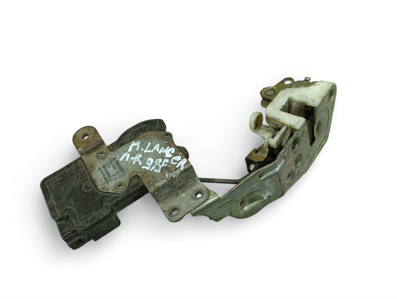 замок двери передней правой Mitsubishi Lancer 6 поколение 1998 - фото №1