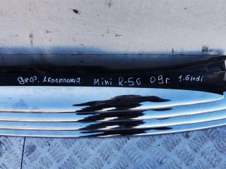 решетка радиатора Mini Cooper 2 поколение 2009