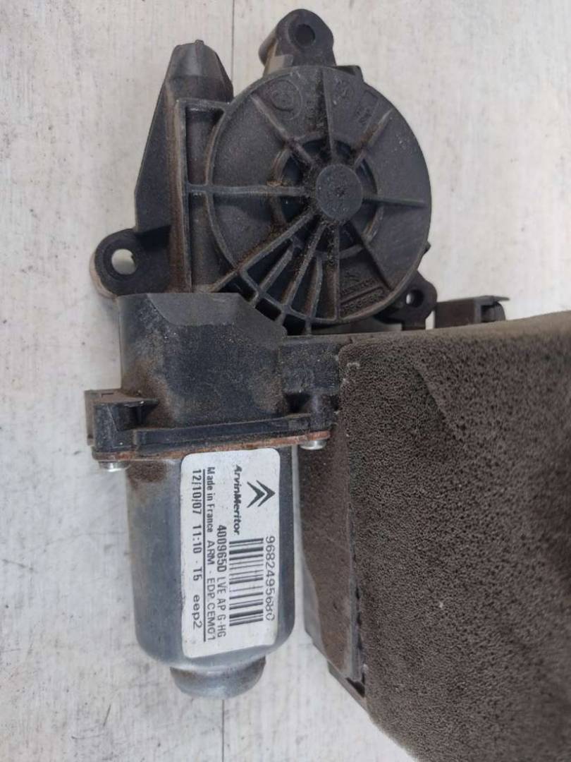 моторчик стеклоподъемника передний левый Citroen C4 Grand Picasso 1 поколение 2007 - фото №1