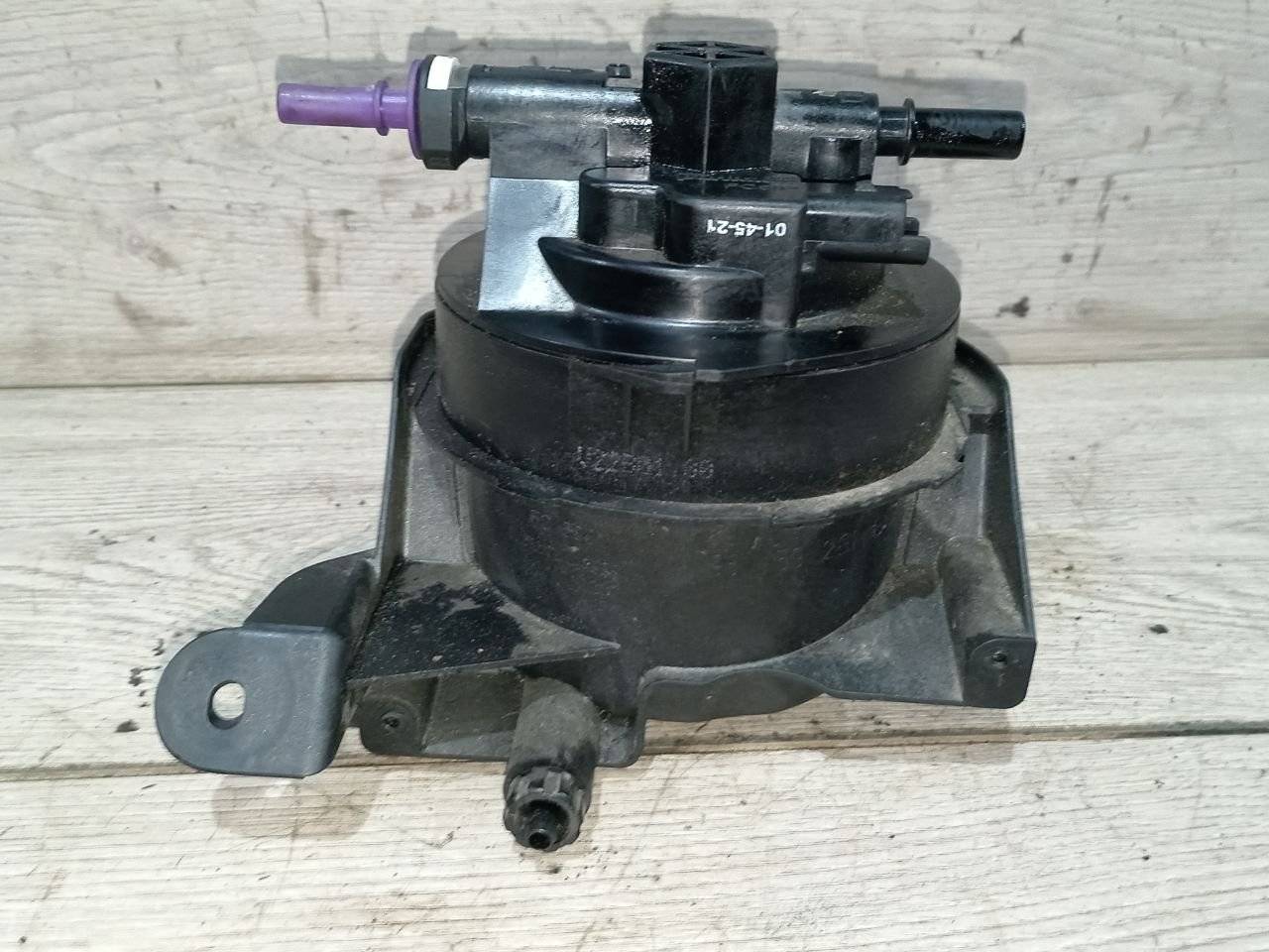 корпус топливного фильтра Citroen C8 1 поколение 2008, 2.0 л., HDi, дизель - фото №1