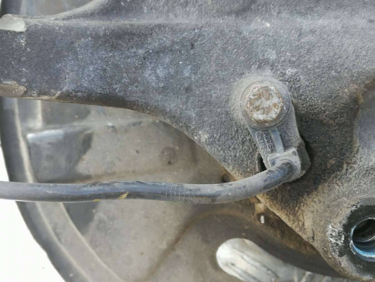 ступица передняя правая Mercedes-Benz CLK-Класс C209/A209 2004 - фото №1