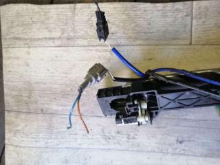 ручка наружная Nissan Qashqai 1 поколение 2008, 1.5 л., дизель, хетчбэк 5 дв.