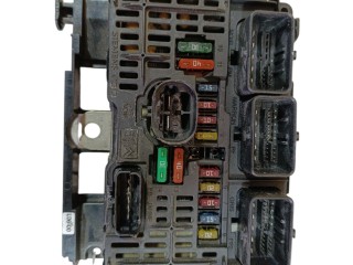 блок предохранителей Peugeot 407 1 поколение 2005, 2.0 л., дизель, BSM-L06-00