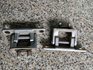 петля крышки багажника Kia Sorento 1 поколение 2004, 2.5 л.