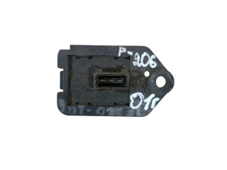 блок управления вентилятором (реле) Peugeot 206 1 поколение 2001