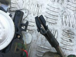 стеклоподъемник передний правый Kia Carnival 1 поколение [рестайлинг] 2004