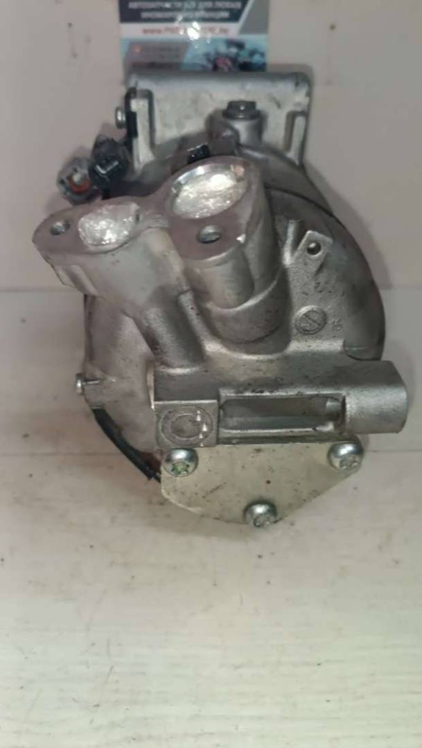 компрессор кондиционера Renault Clio 4 поколение 2016, i, i, 926000734R - фото №1