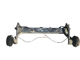 балка подвески задняя Renault Kangoo 1 поколение 2001