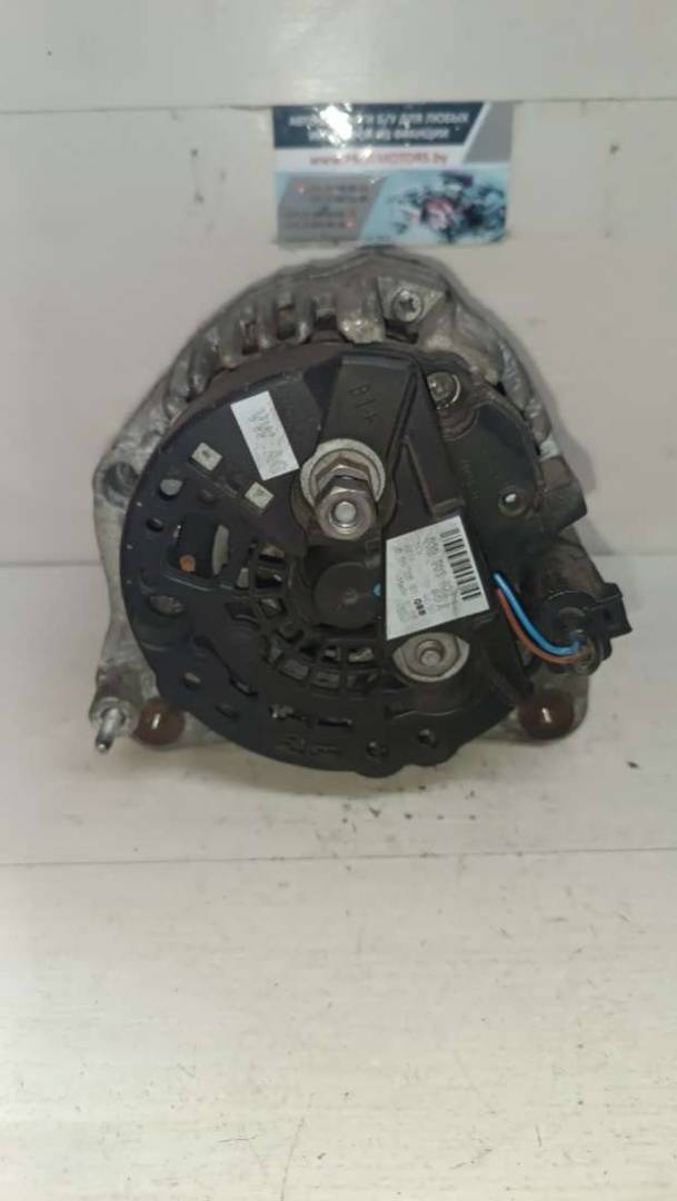 генератор Skoda Roomster 1 поколение 2008, 1.9 л., TDi, дизель - фото №1