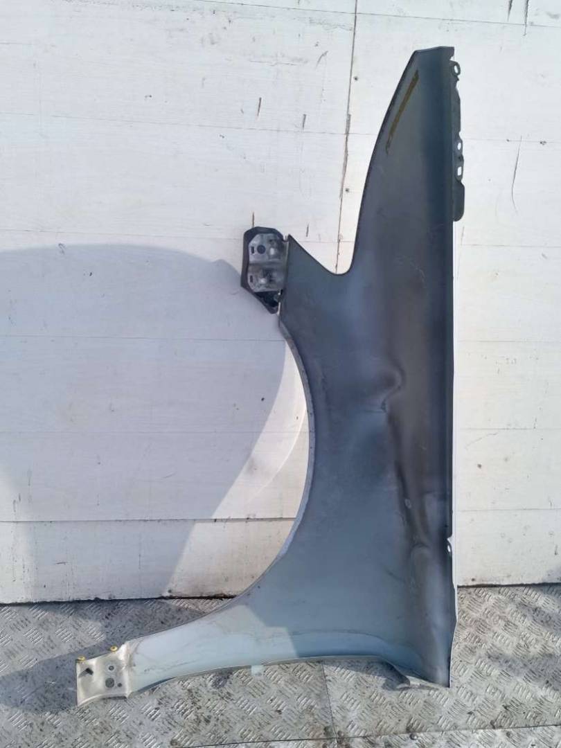 крыло переднее правое Volvo S40 2 поколение 2006 - фото №1