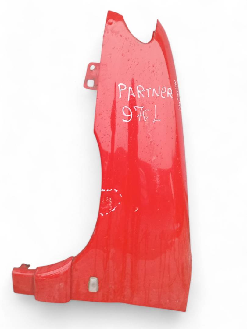 крыло переднее левое Peugeot Partner 1 поколение (M49) 1997 - фото №1