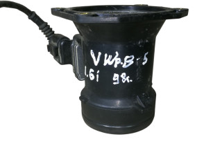 расходомер воздуха Volkswagen Passat B5 1996, 1.6 л., бензин