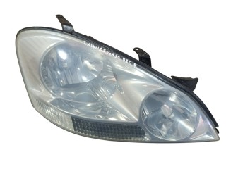 фара правая Toyota Avensis Verso 1 поколение 2002