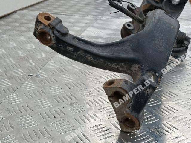 ступица передняя правая Volkswagen Passat B5 1999, 1.9 л., дизель - фото №1