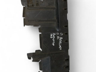 воздуховод (дефлектор) радиатора Citroen Berlingo 2 поколение (B9) 2009