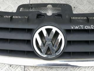 решетка радиатора Volkswagen Touran 1 поколение 2005