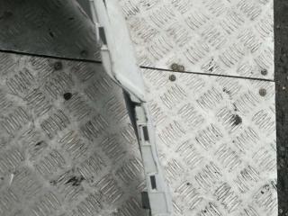 решетка радиатора Renault Trafic 2 поколение [рестайлинг] 2007