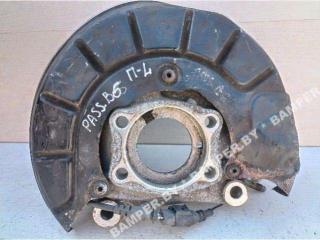 кулак поворотный левый Volkswagen Passat B6 2006, 1.9 л., дизель