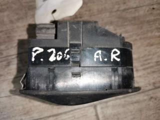 блок управления стеклоподъемниками Peugeot 206 1 поколение 2001, 2.0 л., HDi, дизель, хетчбэк 5 дв.