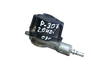 насос вакуумный Peugeot 307 1 поколение 2003, 2.0 л., дизель