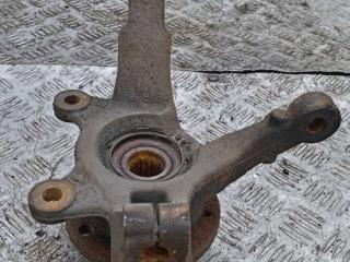 ступица передняя правая Nissan Note 2001