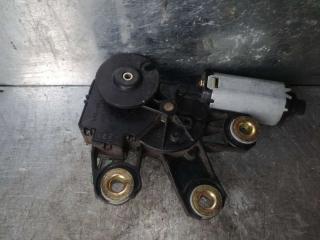 моторчик заднего стеклоочистителя (дворника) Volkswagen Touareg 1 поколение 2005, 3.0 л., дизель