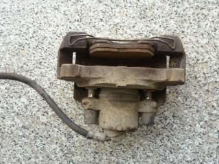 суппорт передний правый Volkswagen Golf 4 поколение 2004, TDi, TDi, хетчбэк 5 дв.