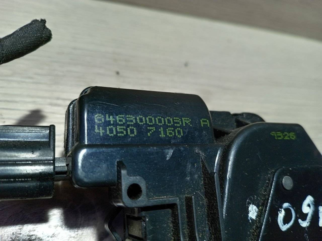 замок багажника Renault Megane 3 поколение 2009 - фото №1