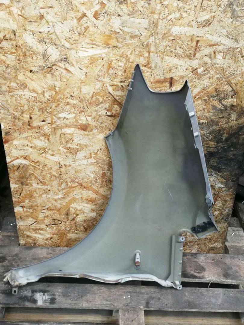 крыло переднее правое Lancia Musa 1 поколение 2007 - фото №1