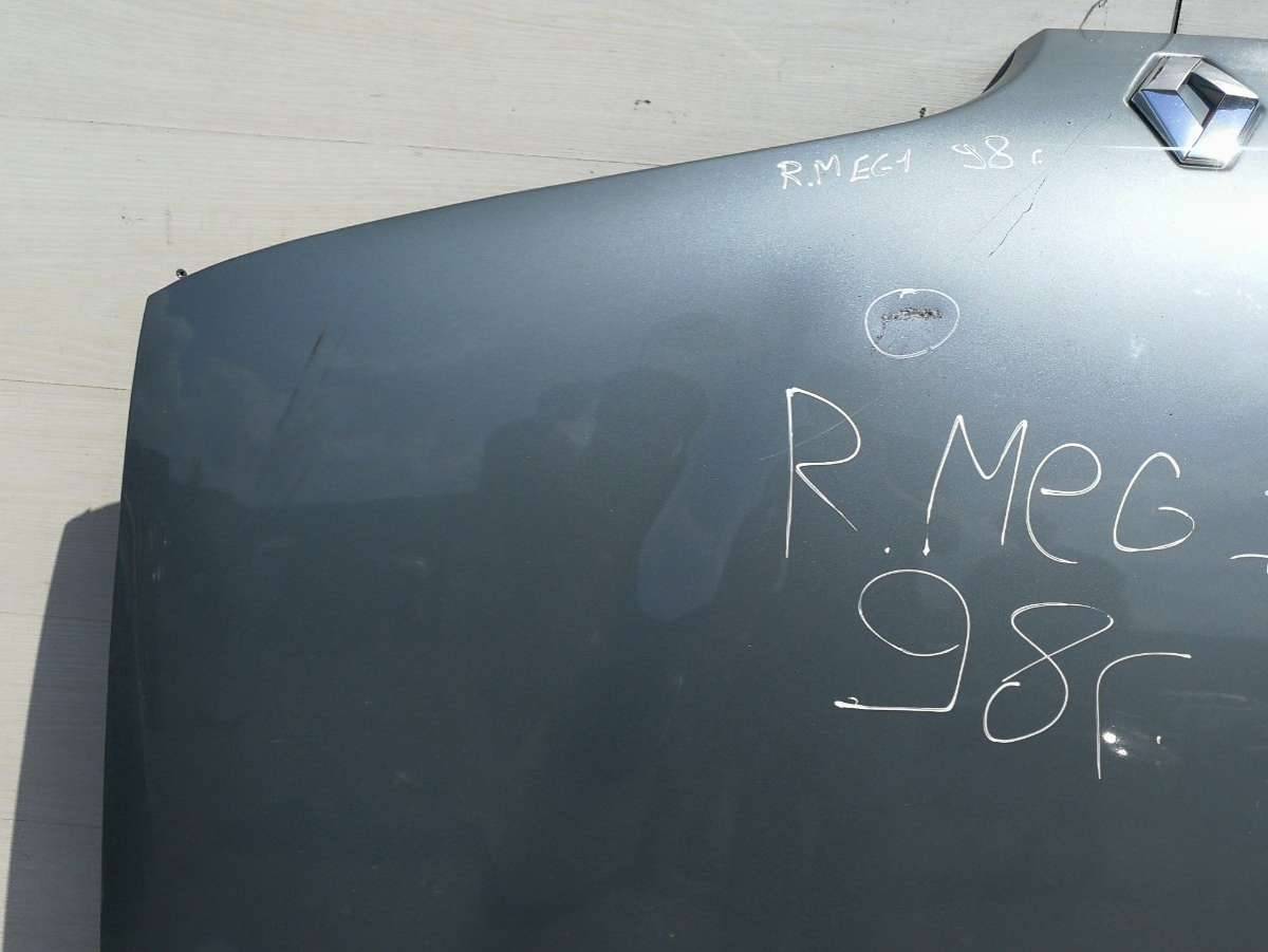 капот Renault Megane 1 поколение 1998 - фото №1